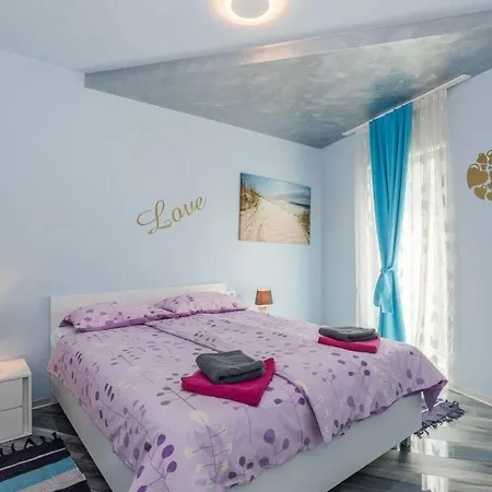 Nika Comfortable Holiday Villa Medulin