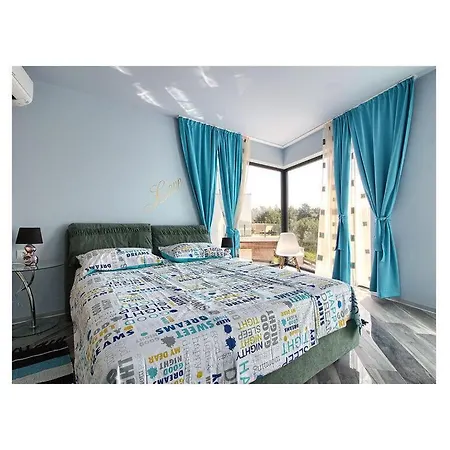 Nika Comfortable Holiday וילה *